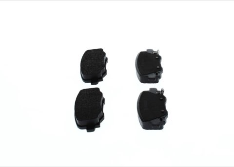 Bosch 0 986 424 961 Brake Pad Set, photo 3