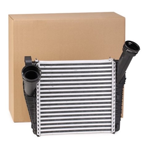 Ridex 468I0104 Intercooler, photo 2
