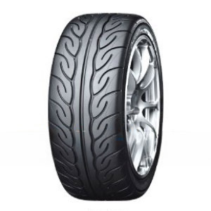 Yokohama Advan Neova (AD08) 215/45 R18 89W